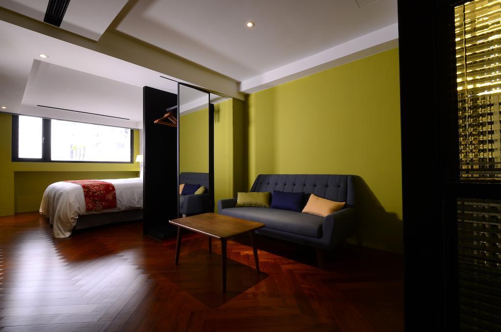 Reddot Hotel Taichung Exterior foto
